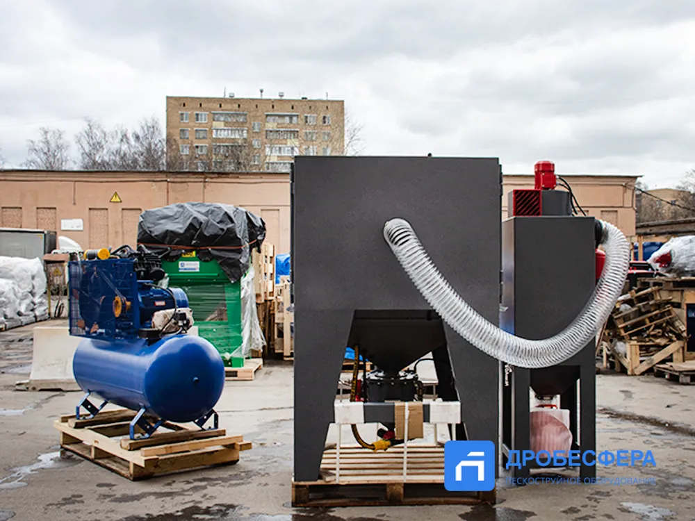 Доступное решение в комплекте: пескоструйная камера + компрессор
