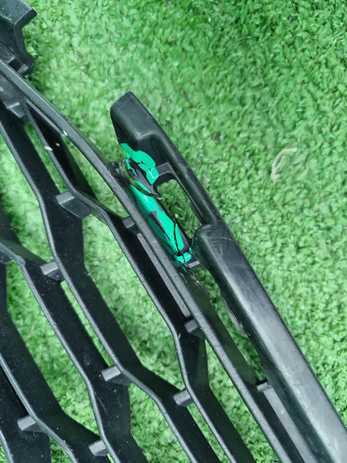 Решетка бампера правая BMW 8er G14 (18-22) M-paket