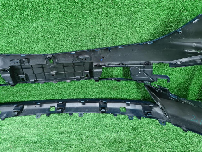 Бампер передний Geely Monjaro (2021-н.в.)