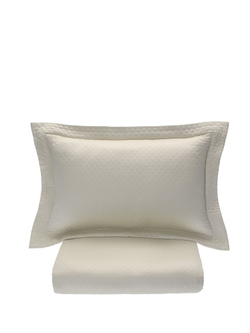 Покрывало 240х260 и 2 декоративные подушки 40х60 Claire Batiste жемчужные