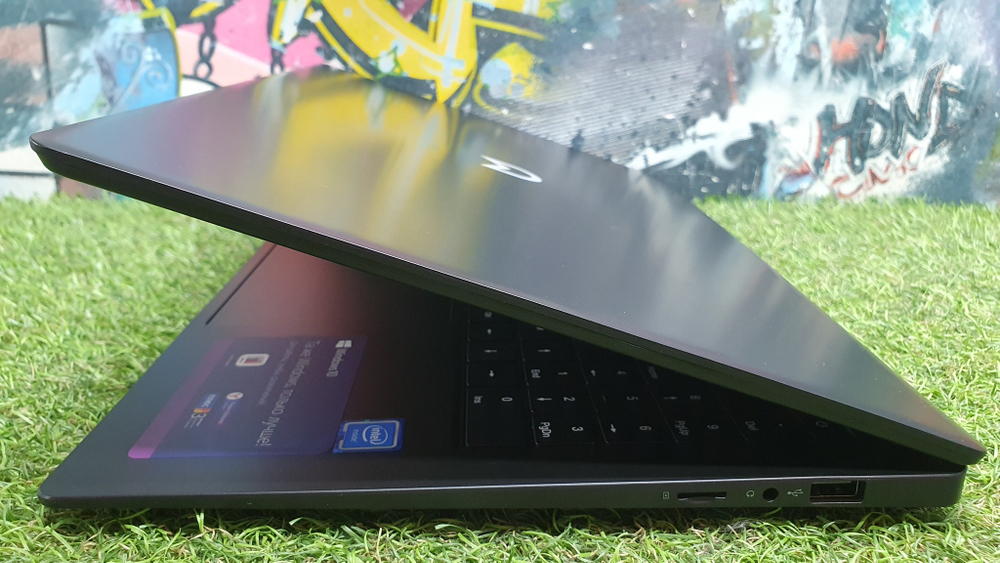 Ноутбук Irbis  NB287  Pentium/4 Gb/Windows 10