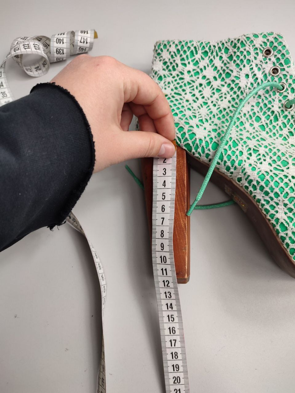 Ботильоны Jeffrey Campbell с кружевом 38 размер