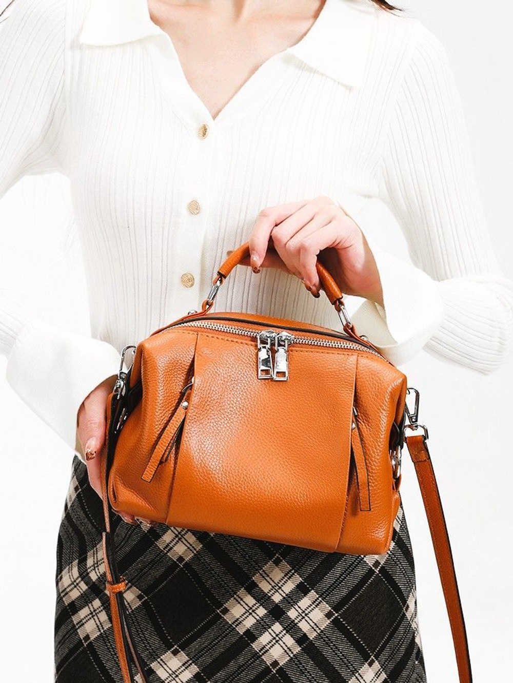 женская сумка на плечо из натуральной кожи