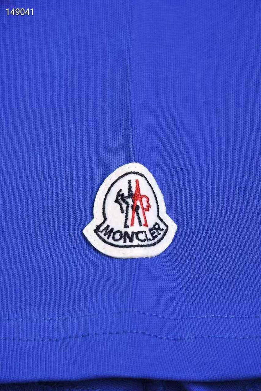 Футболка Moncler