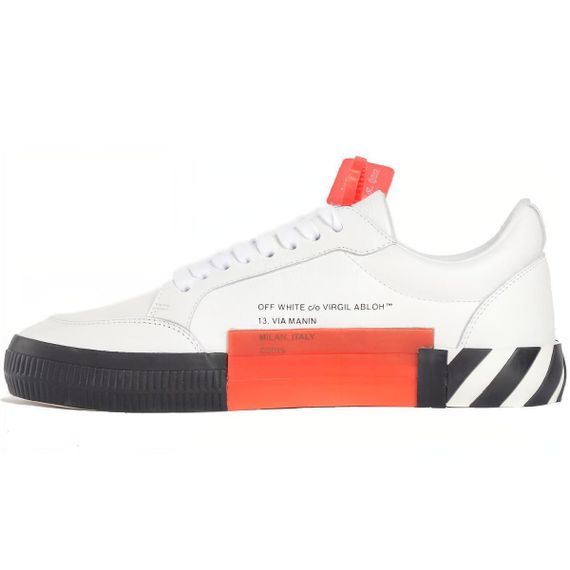 OFF-WHITE Virgil Abloh