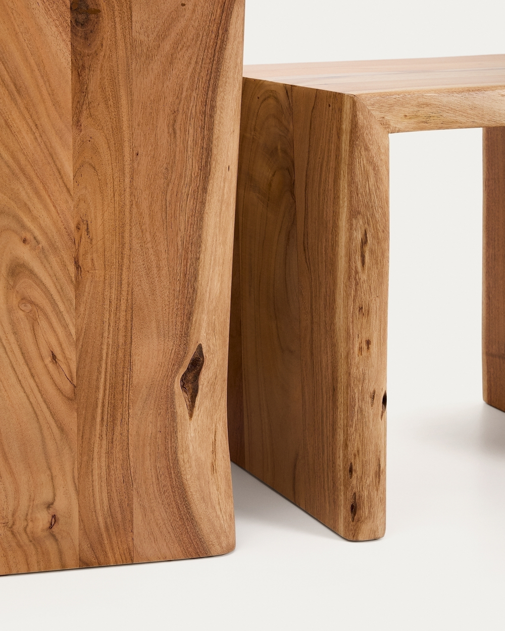 Комплект из 2-х столиков Lomiri из массива акации с выбеленной отделкой 50 x 42 см/34 x 42