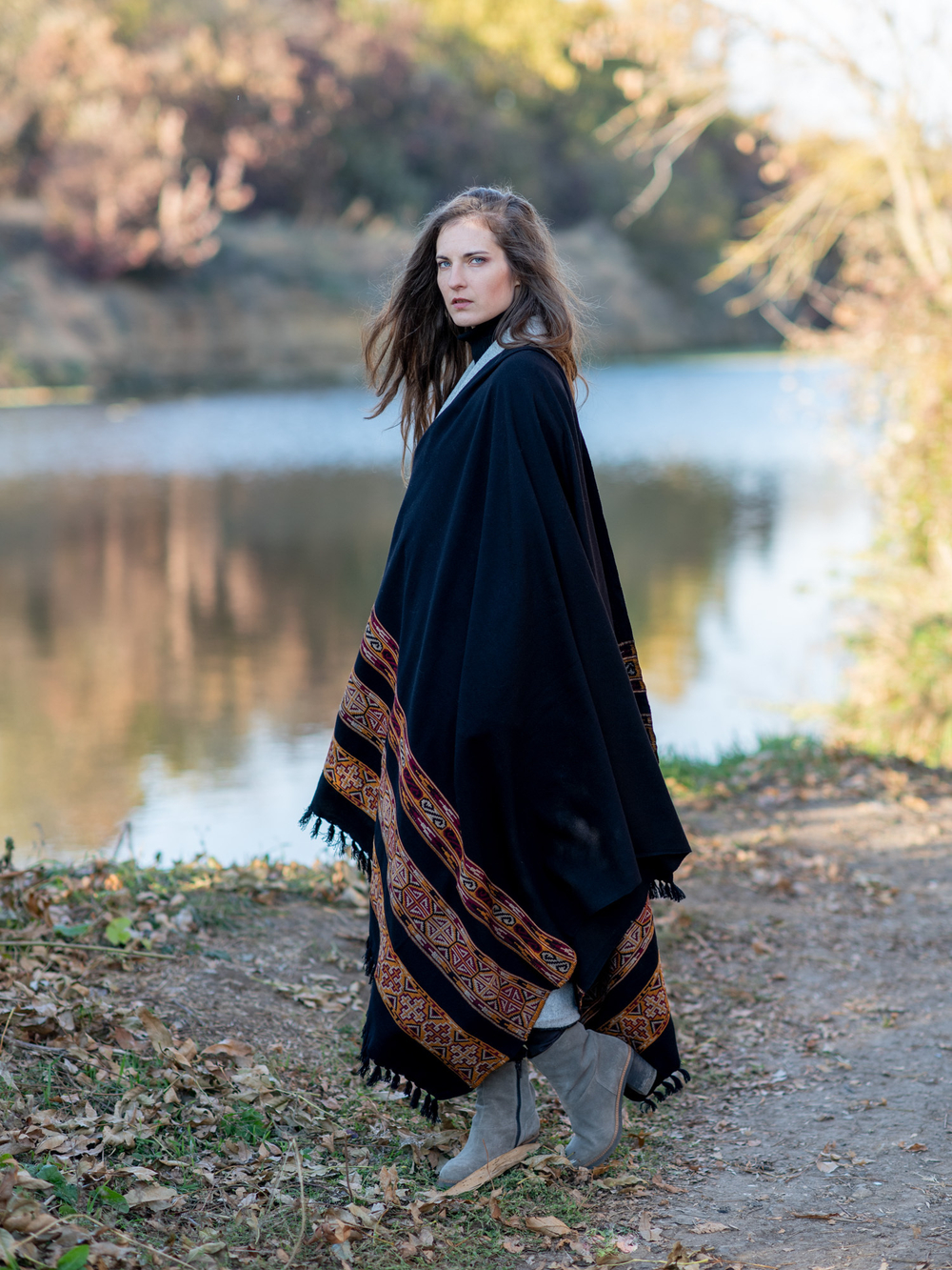 Шаль Куллу (черный)