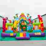 Коммерческий надувной батут «Хамелеон и динозавры Ультра 4» 12*6*6 м