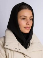 Капор женский вязаный черный