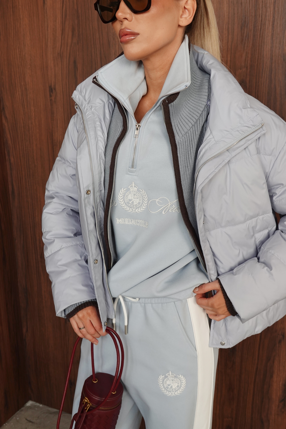 Куртка демисезонная с манишкой из трикотажа