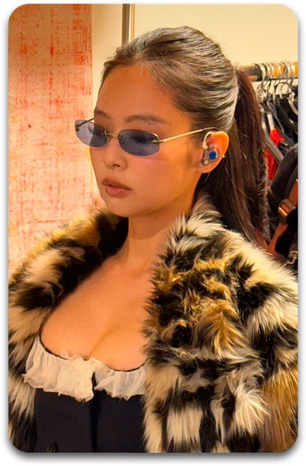 Карта #3103 / Jennie (BLACKPINK)