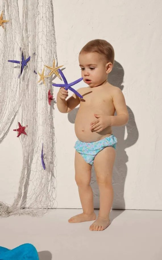 97028 Трусы купальные для девочек