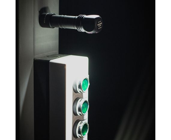 Мультифонарь Armytek Wizard C2 Pro Magnet USB XHP50.2 теплый свет