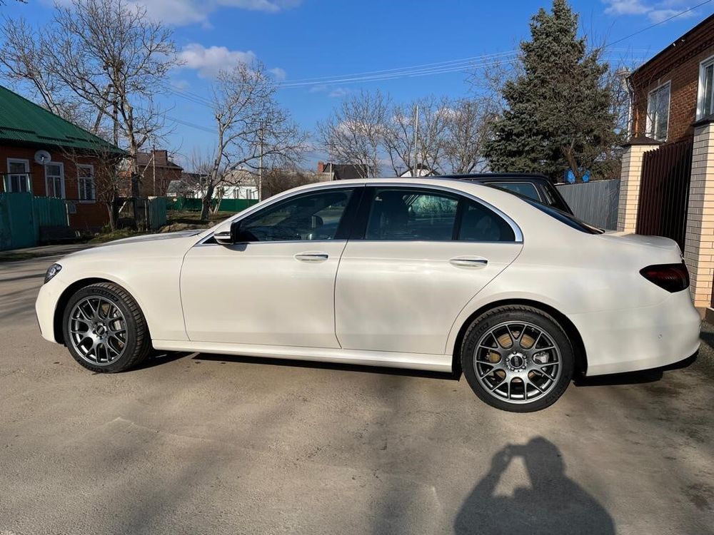 W213 E350d & BBS CH-R 19" satin titanium