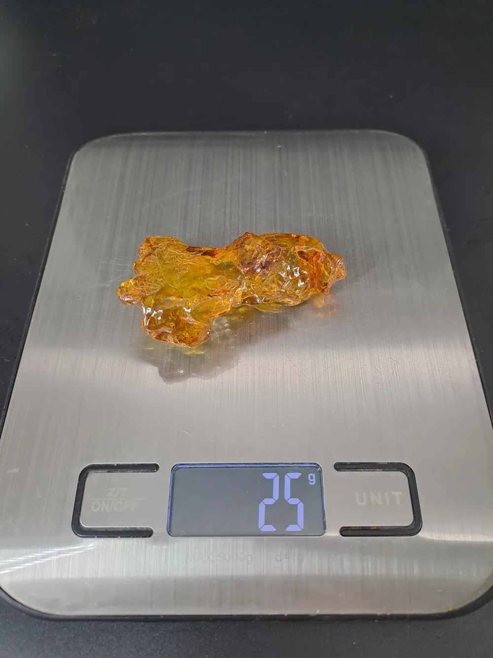 Копал молодой янтарь коллекционный 23 гр