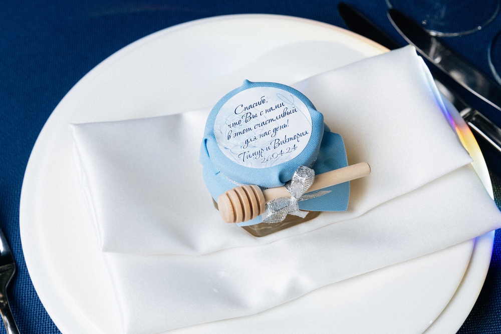 Бонбоньерка с медом на свадьбу