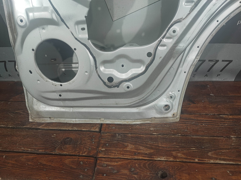 Дверь задняя правая Suzuki Grand Vitara 2 (JT) 05-12 Б/У Оригинал 6800365833000