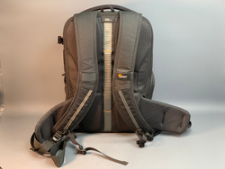 Lowepro Flipside BP 400 AW III
