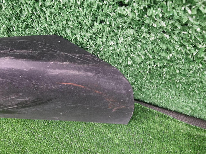 Накладка переднего бампера правая BMW X2 F39 17-23