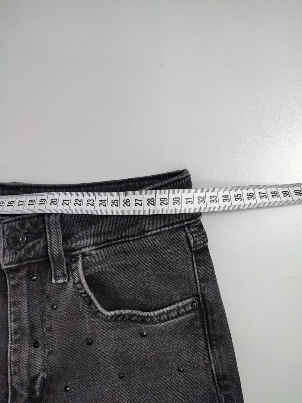 Джинсы стильные 40 размер