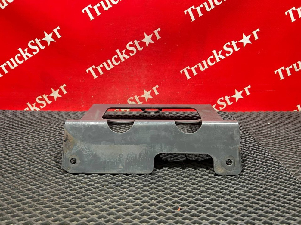 Кронштейн воздушного фильтра