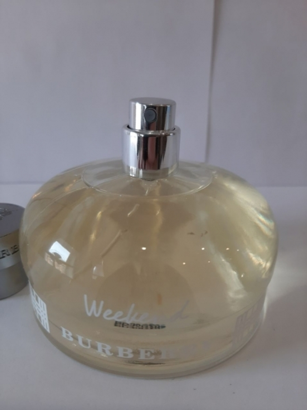 Burberry Weekend (Коробка парфюма без слюды, парфюм новый, распаковка для фото)