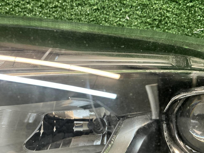 Битая Фара левая Geely Emgrand 2 (2021-н.в.) LED