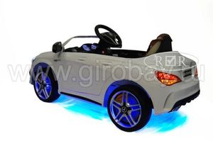 Детский электромобиль River Toys Mercedes-Benz CLA45 белый