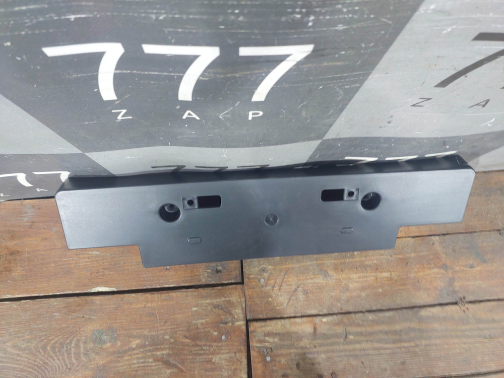 Площадка гос. номера Toyota 200 15-21 Аналог Новая 5211460230