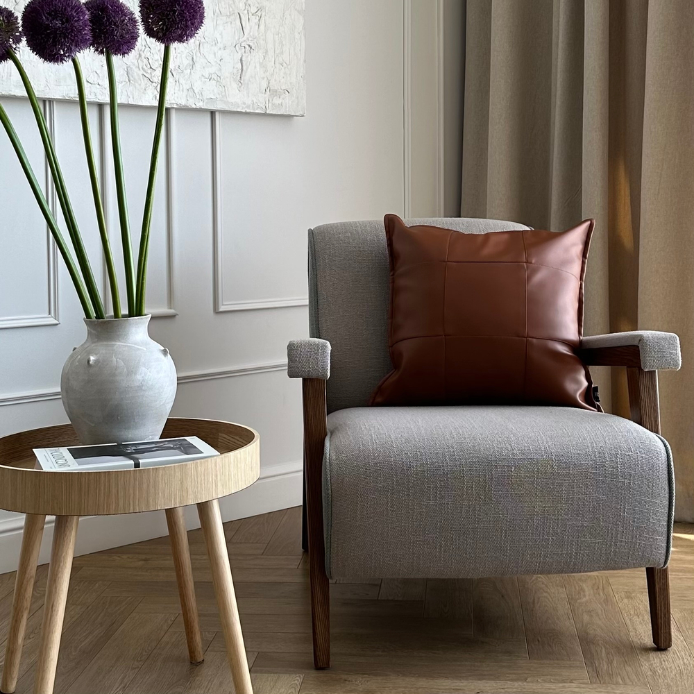 Декоративная подушка Leather