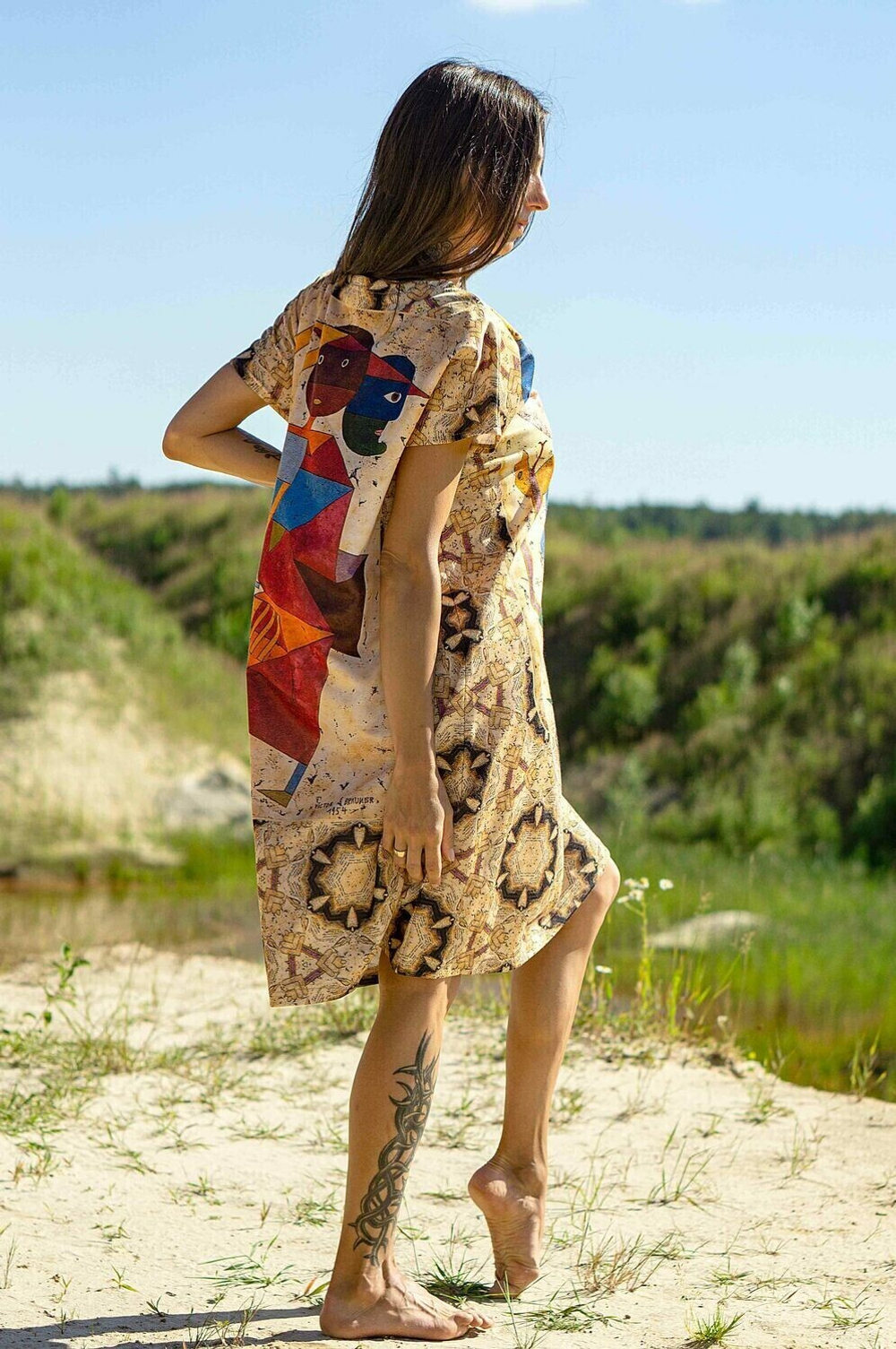 Платье по мотивам живописи художника сюрреалиста Виктора Браунера "Без названия" 1946г.