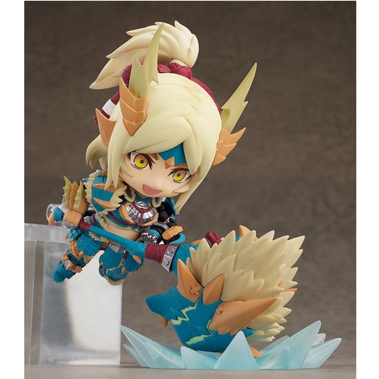 Nendoroid Hunter: Female Zinogre Alpha Armor Ver. DX