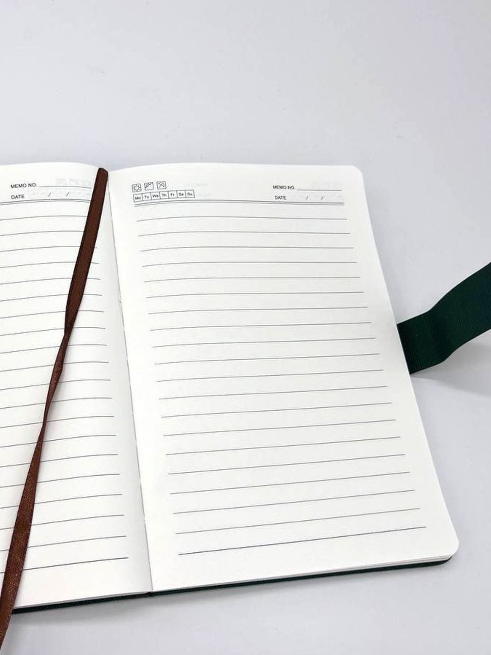 Блокнот А5 линейка 130л зеленый (8394-4)