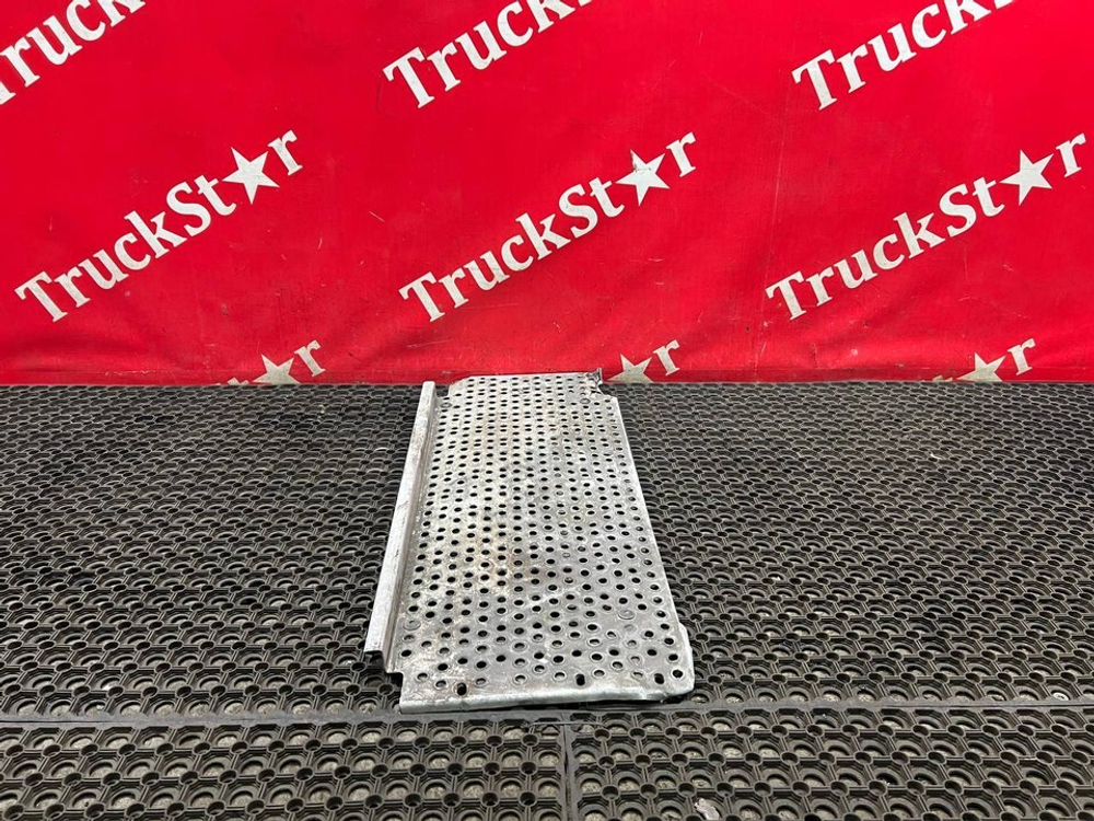 Трап на раму за кабиной