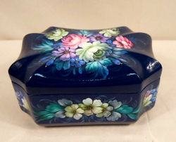 Шкатулка "Цветы на синем" с жостовской росписью