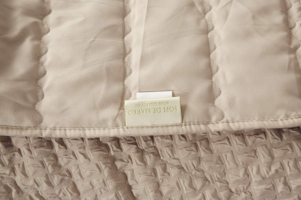 Покрывало 160х220 и наволочка 50х70 Sofi De MarkO Ирма бежевое