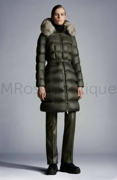 Женское длинное пуховое пальто Moncler Boedic с меховой отделкой