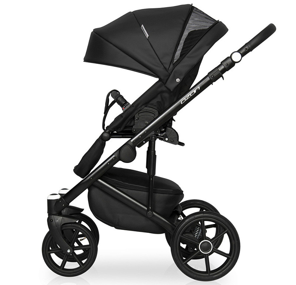 Детская коляска Riko Basic Ozon 3 в 1 06 черный