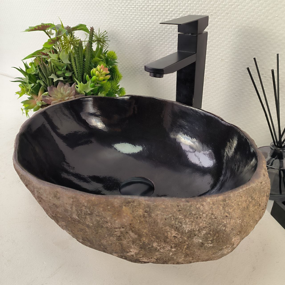 Раковина из речного камня RS-65082 46*35*14 0861