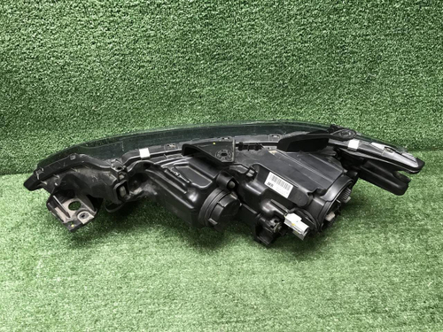 Фара правая Mitsubishi Outlander 3 (2015-2018) LED