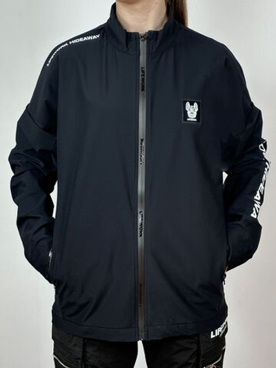 Куртка на молнии