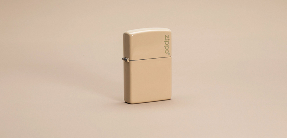 Зажигалка Classic Flat Sand ZIPPO 49453ZL