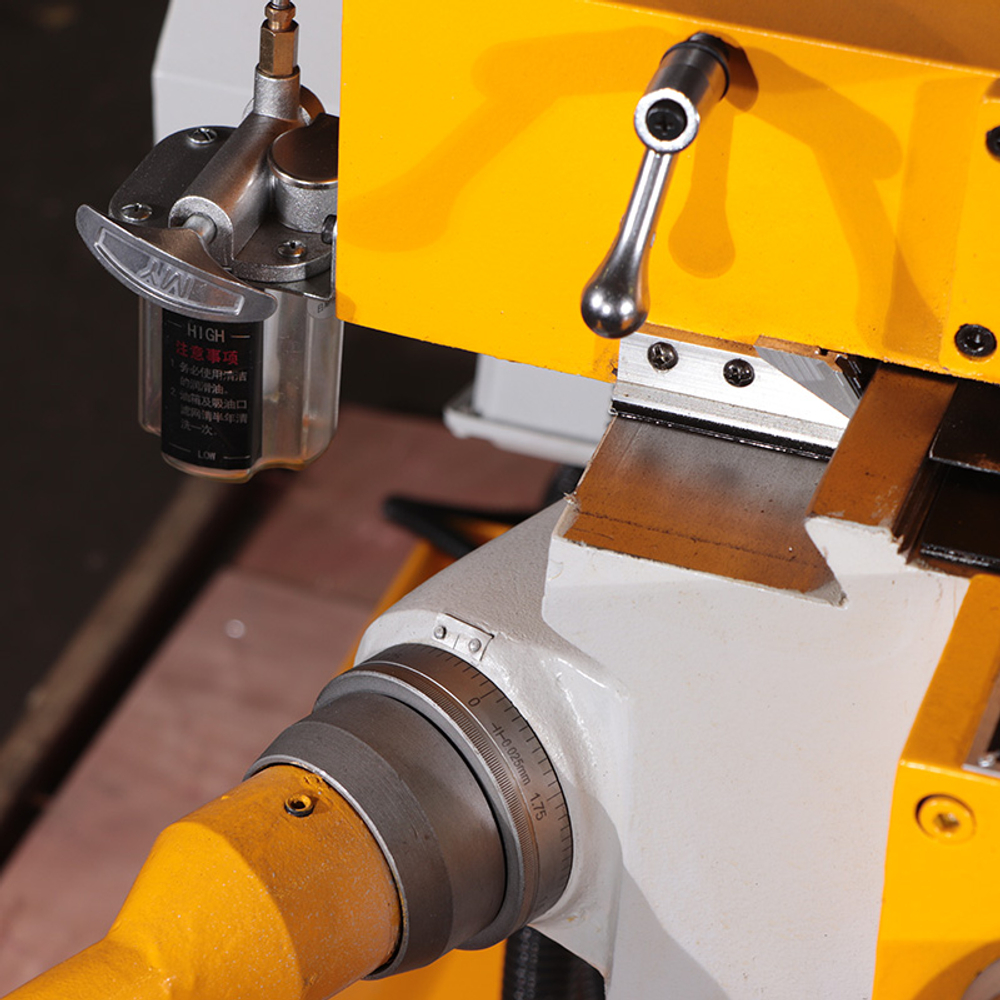 VISPROM FVX-125W универсальный фрезерный станок с УЦИ