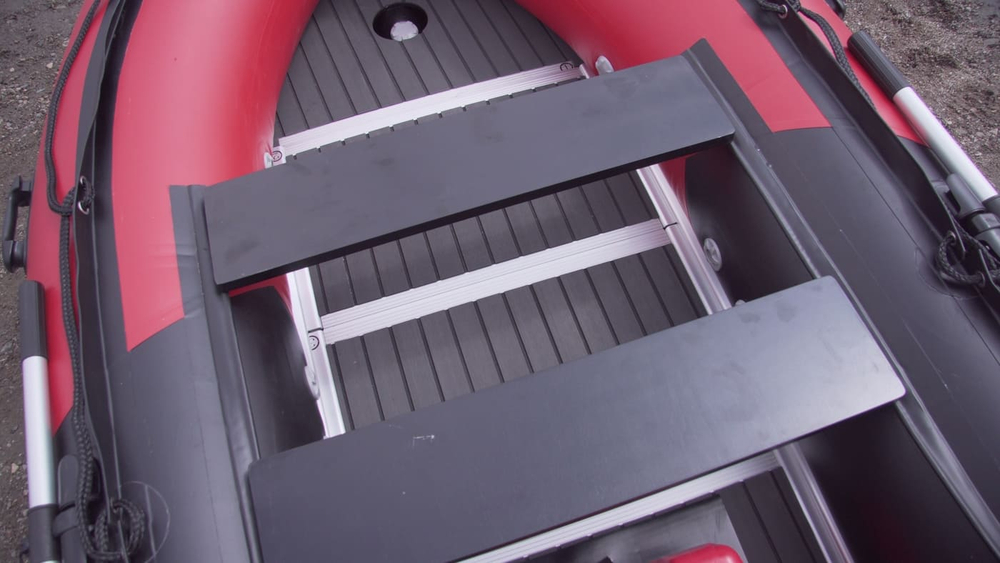 Лодка ПВХ STORMLINE Flexiteek 380 (черно-зеленая/красно-черная) (2024)