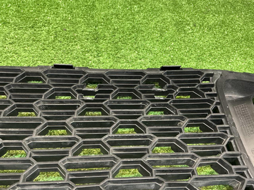 Решетка переднего бампера Mini Hatch R56 (10-13)