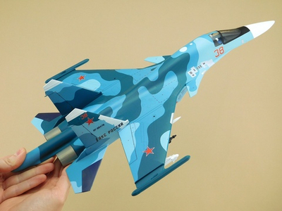 Модель самолета Су-34 (М1:48 ВКС РОССИИ RF-95478_38 Хибины)