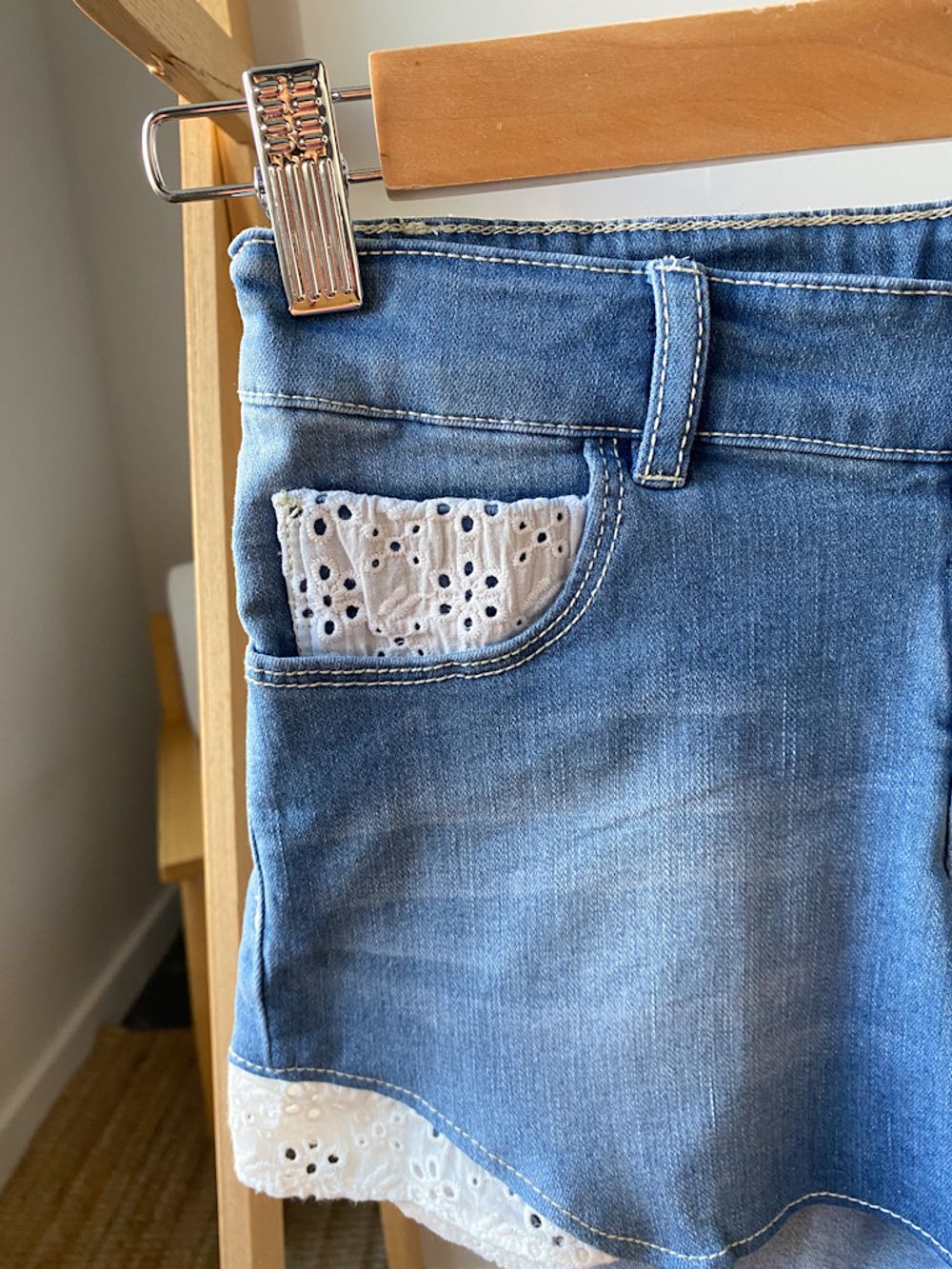 Новые джинсовые шорты IKKS, 152