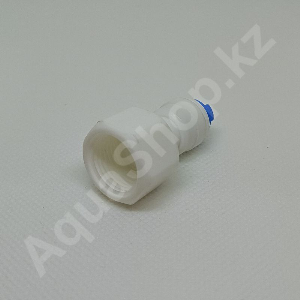 Фитинг QT-15D прямой 1/4"(f) x 3/8"(ВР)