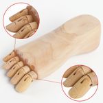 Манекен художественный BRAUBERG ART CLASSIC "СТОПА", длина 22 см., женская правая, дерево, 191303