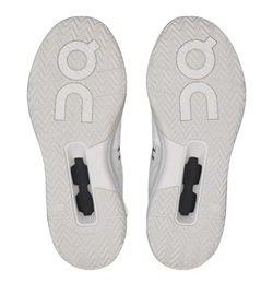 Женские Кроссовки теннисные On The Roger Clubhouse Pro - белый